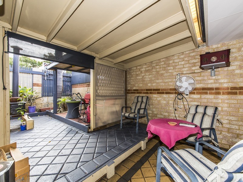 4A Bates Road, Innaloo WA 6018