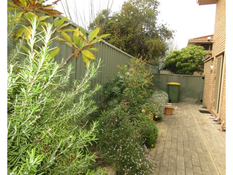 3/6 Mills Avenue, Bayswater WA 6053