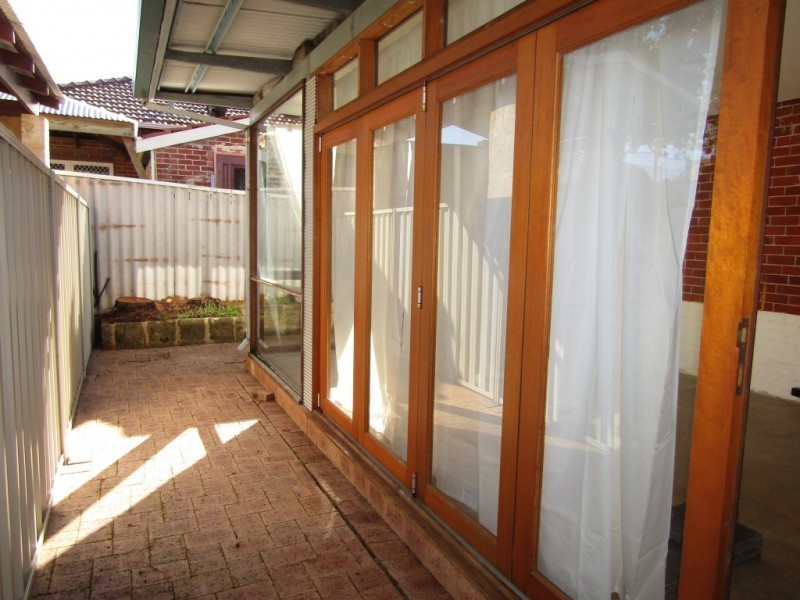 241 Ravenscar Street, Doubleview WA 6018