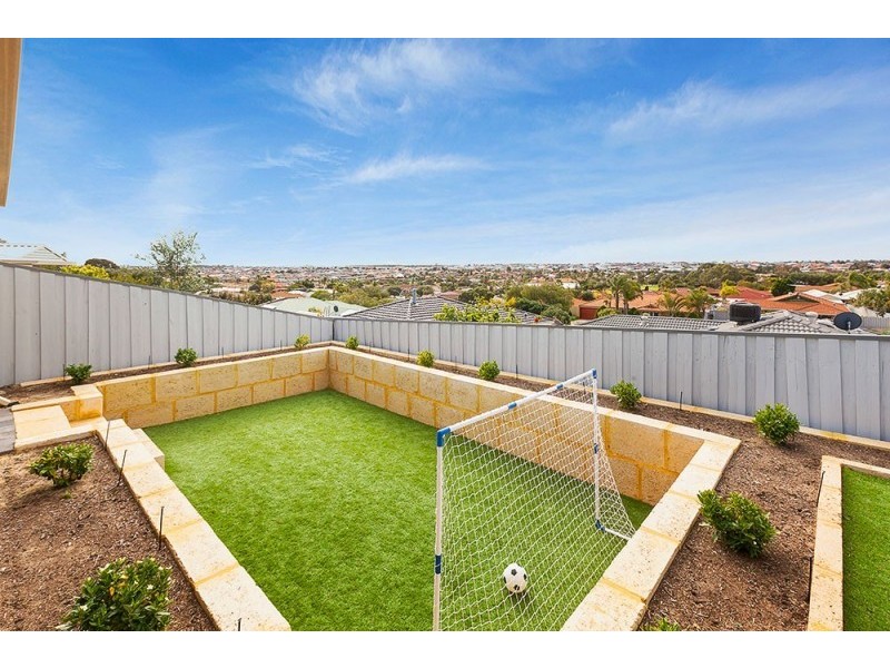 24 Ballina Close, Merriwa WA 6030