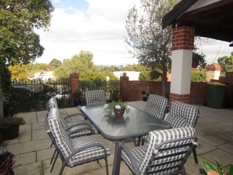 1/5-9 Conroy Street, Maylands WA 6051