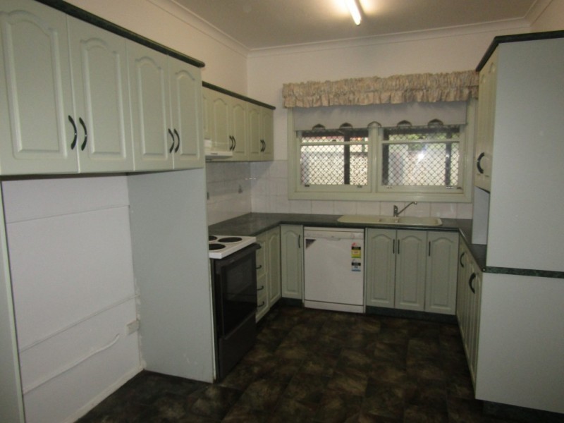 29 Whiteside Street, Cloverdale WA 6105