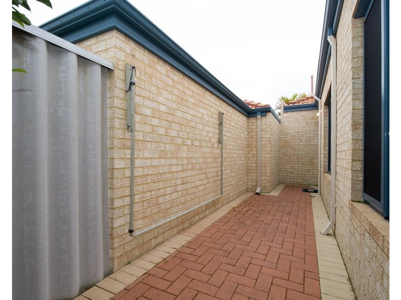 3 Laurence Road, Innaloo WA 6018