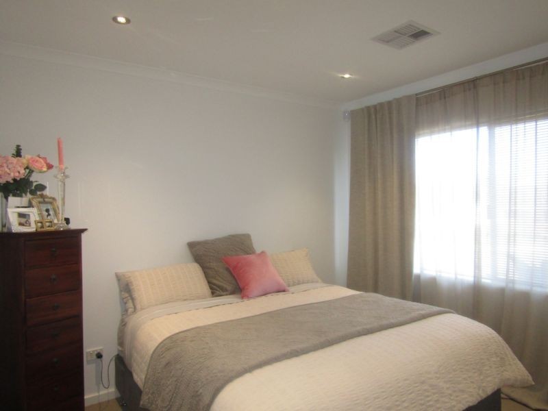 8A Roebuck Street, Innaloo WA 6018