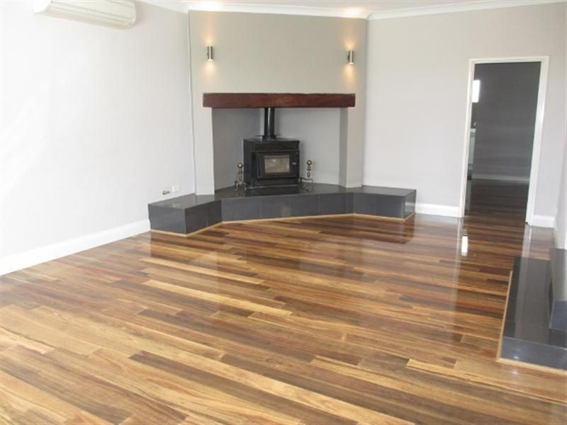 28 Solander Road, Hillarys WA 6025