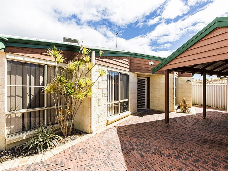 2/166 Odin Road, Innaloo WA 6018