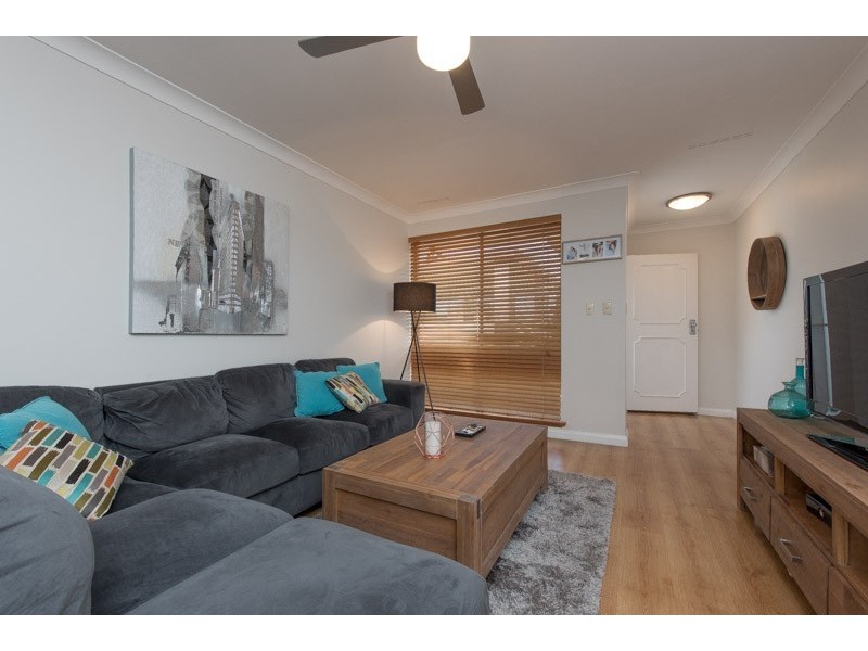 13 Burroughs Road, Karrinyup WA 6018