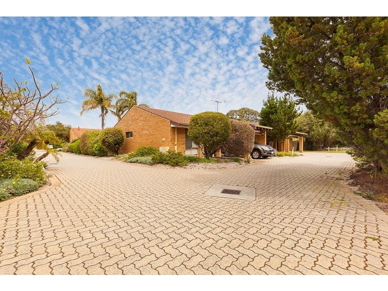 12/3 Waterway Court, Churchlands WA 6018