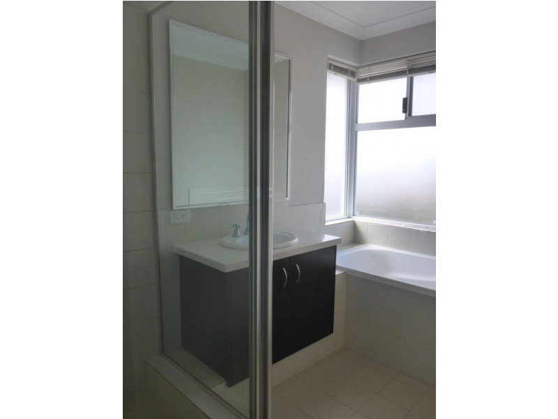 6C Sykes Avenue, Innaloo WA 6018