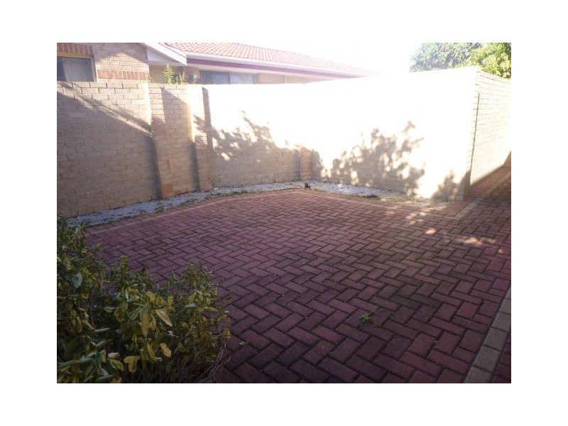 15 Birdwood Street, Innaloo WA 6018