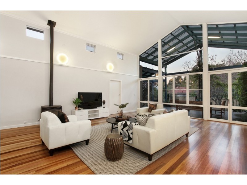 6 Teakwood Avenue, Woodlands WA 6018