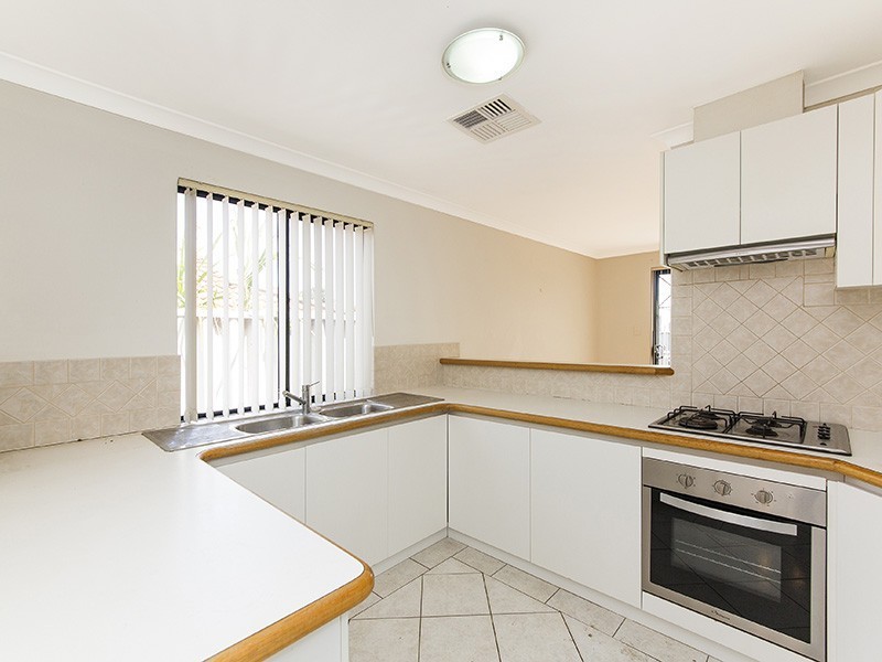 41 Barnes Street, Innaloo WA 6018