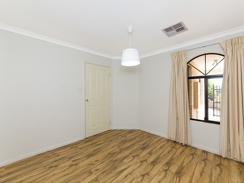 41 Barnes Street, Innaloo WA 6018