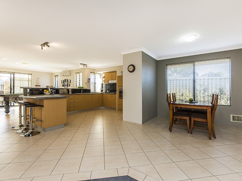 223b Huntriss Road, Doubleview WA 6018