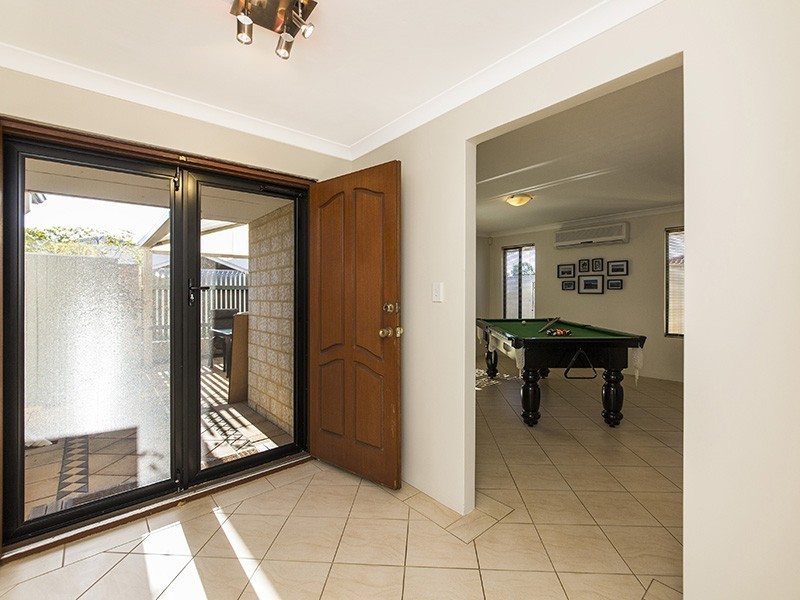 223b Huntriss Road, Doubleview WA 6018