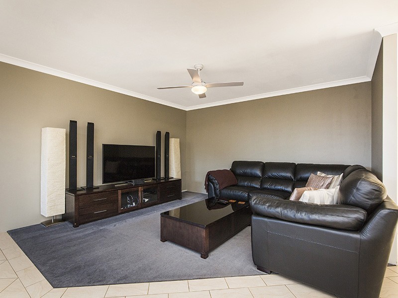 223b Huntriss Road, Doubleview WA 6018