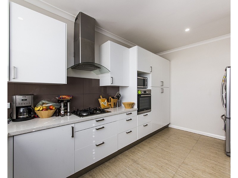 83 Pascoe Street, Karrinyup WA 6018