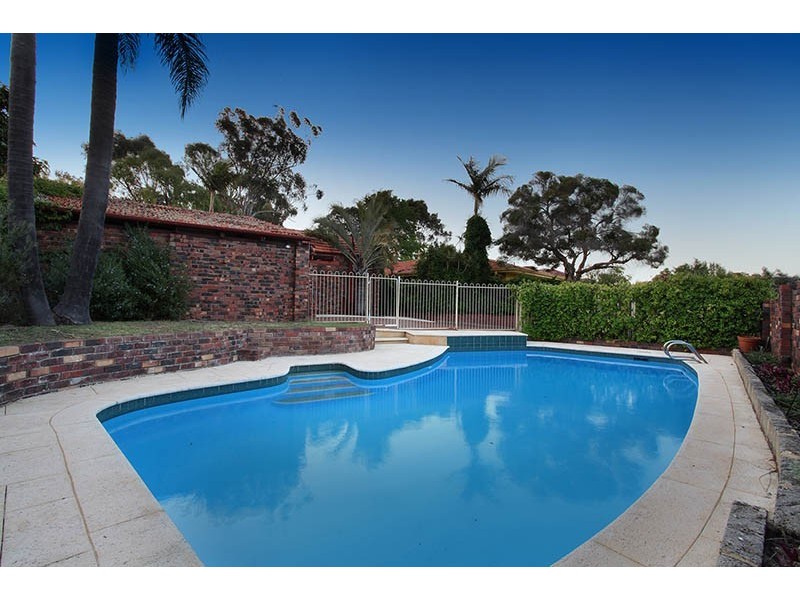 137 Paramatta Road, Doubleview WA 6018