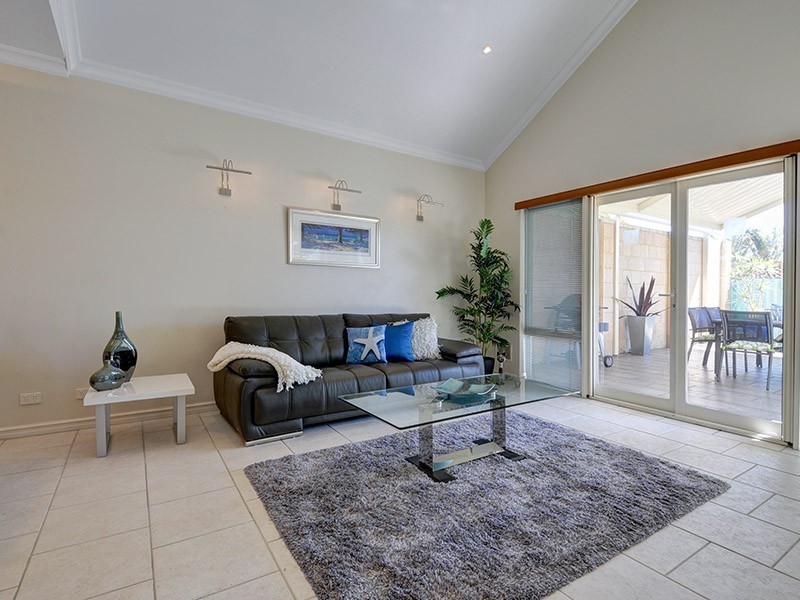 27A Francis Avenue, Karrinyup WA 6018