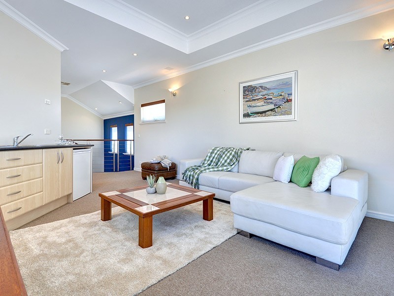 27A Francis Avenue, Karrinyup WA 6018