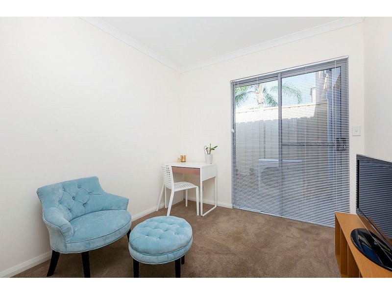 50c Crocker Way, Innaloo WA 6018