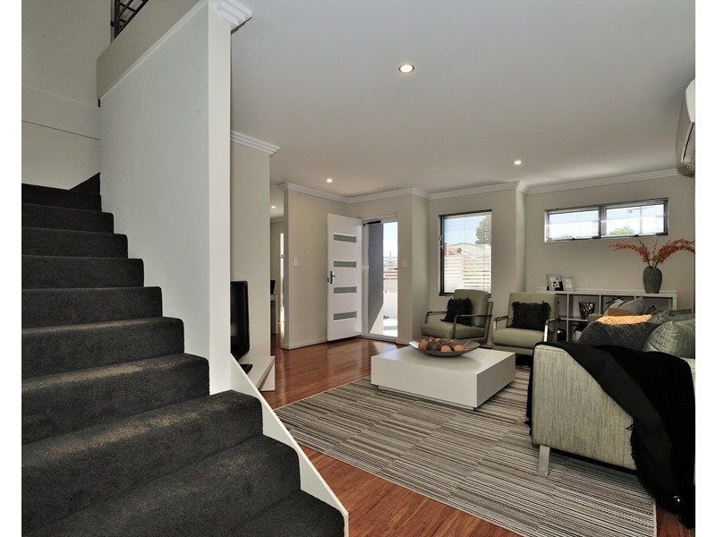 8A Donatti Road, Innaloo WA 6018