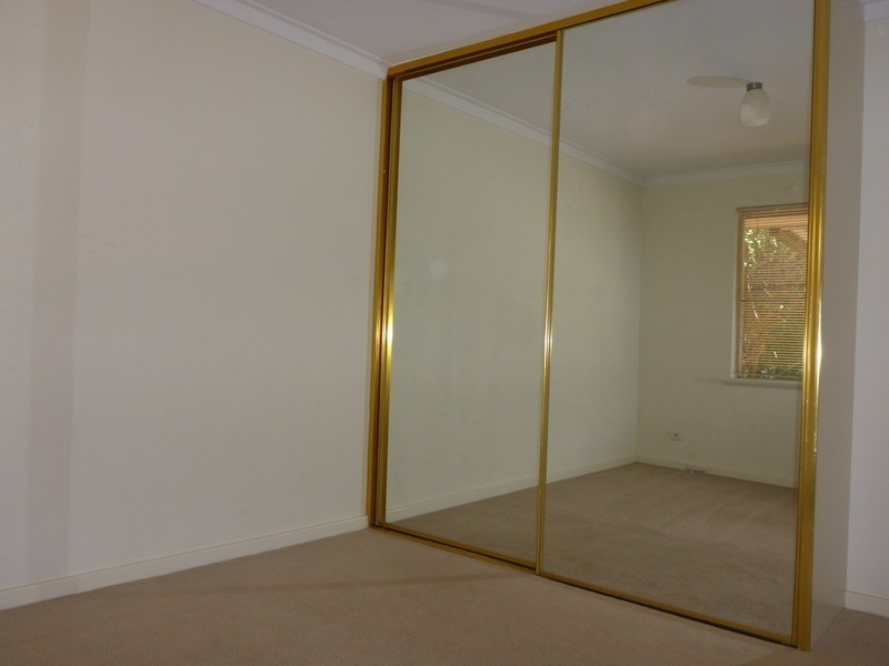 4A Alsace Street, Carine WA 6020