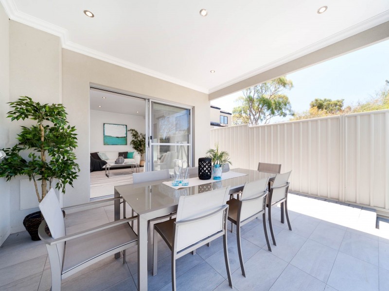 B/4 Dean Street, Karrinyup WA 6018