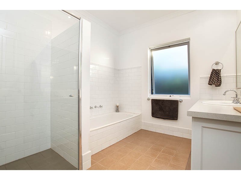 12 Willow Road, Woodlands WA 6018