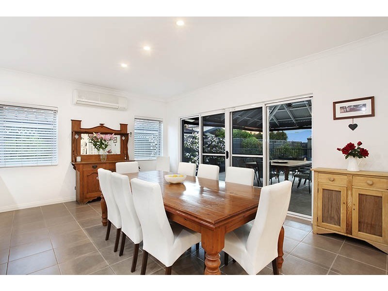 12 Willow Road, Woodlands WA 6018