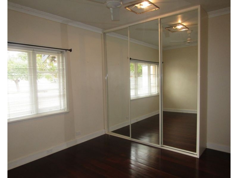 15 Farris Street, Innaloo WA 6018