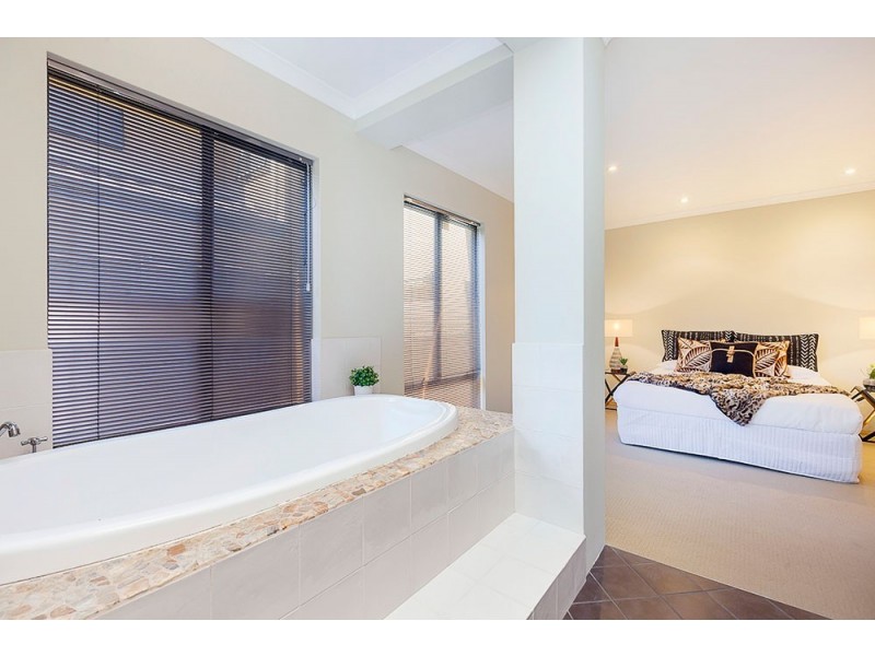 33B Shaw Road, Innaloo WA 6018