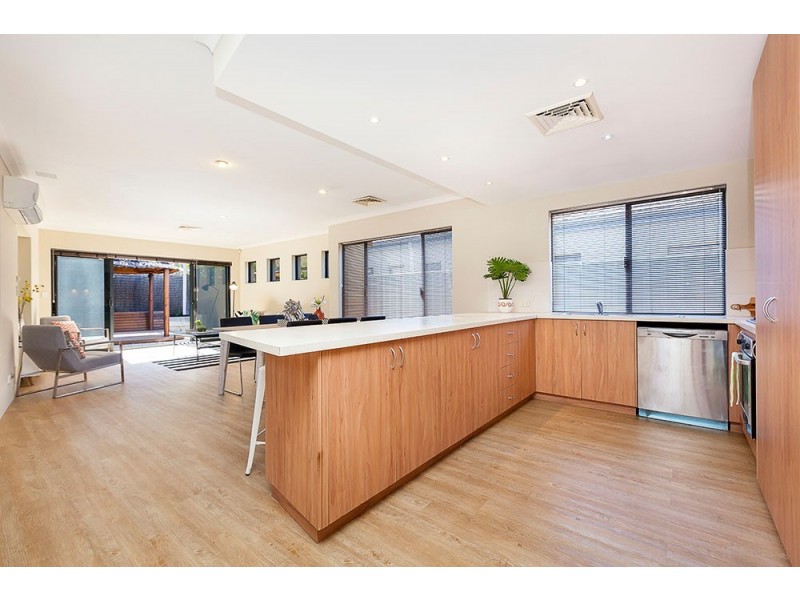 33B Shaw Road, Innaloo WA 6018