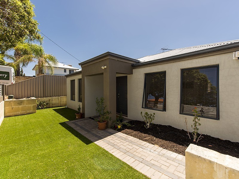 166A Ravenscar Street, Doubleview WA 6018