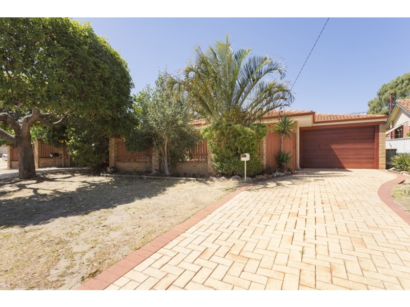 51 Crocker Way, Innaloo WA 6018