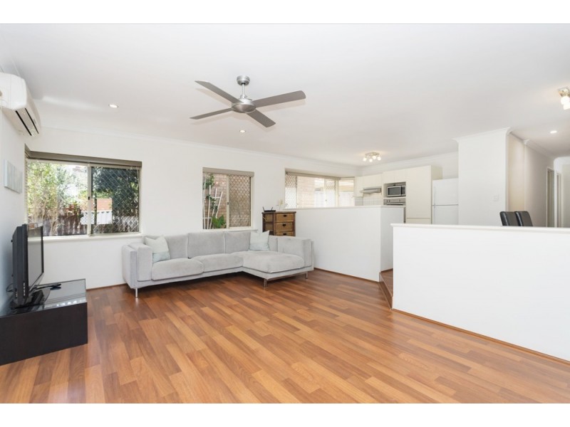 51 Crocker Way, Innaloo WA 6018