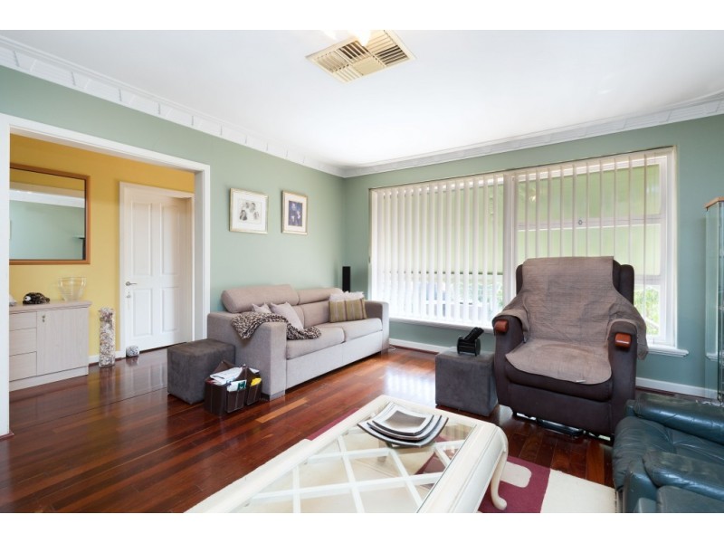 275 Ravenscar Street, Doubleview WA 6018