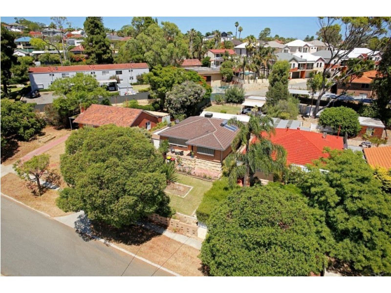 275 Ravenscar Street, Doubleview WA 6018