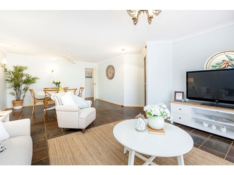 1/281 Hancock Street, Doubleview WA 6018