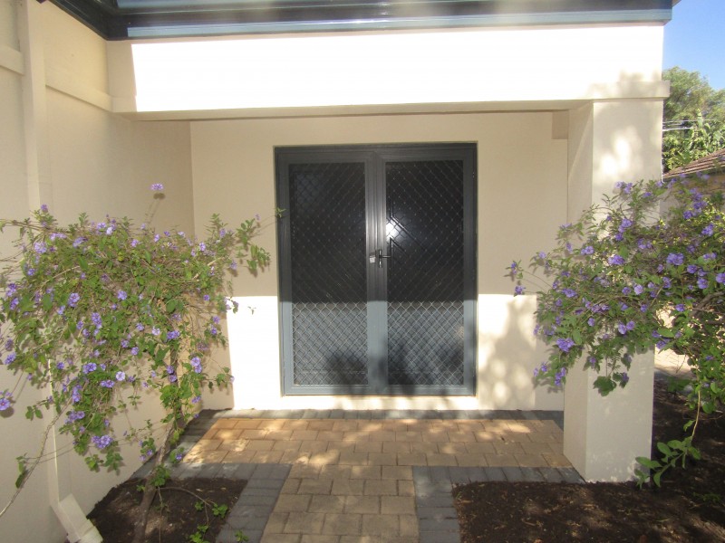 128A Alice Street, Doubleview WA 6018