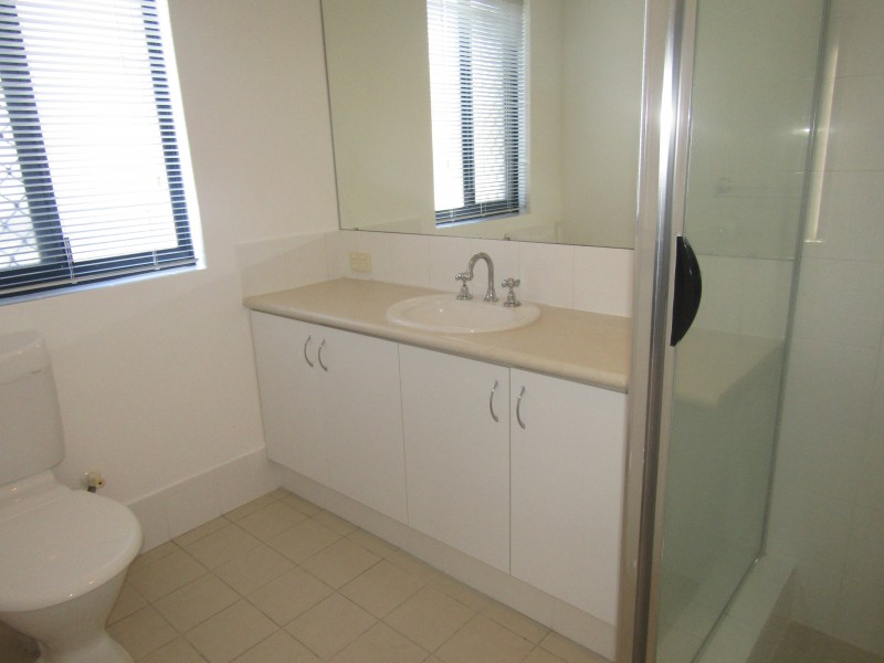 128A Alice Street, Doubleview WA 6018