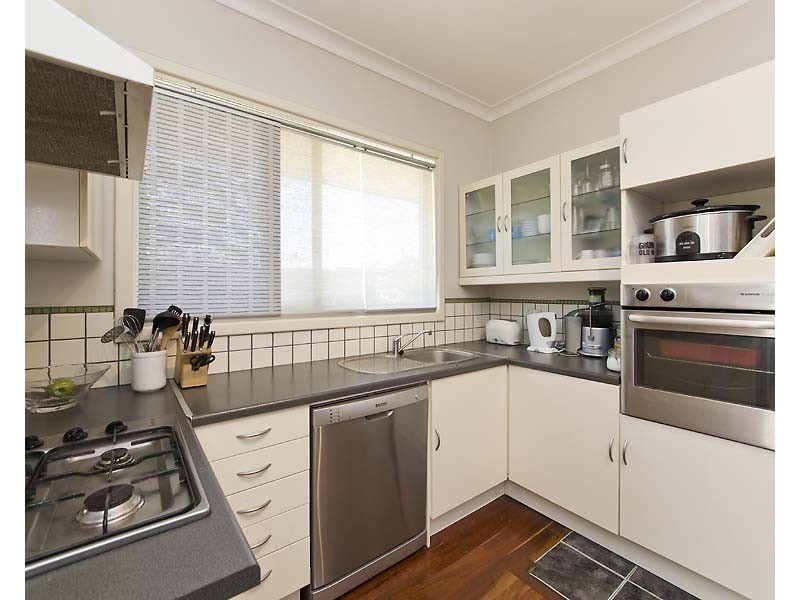 18 Gwelup Street, Karrinyup WA 6018