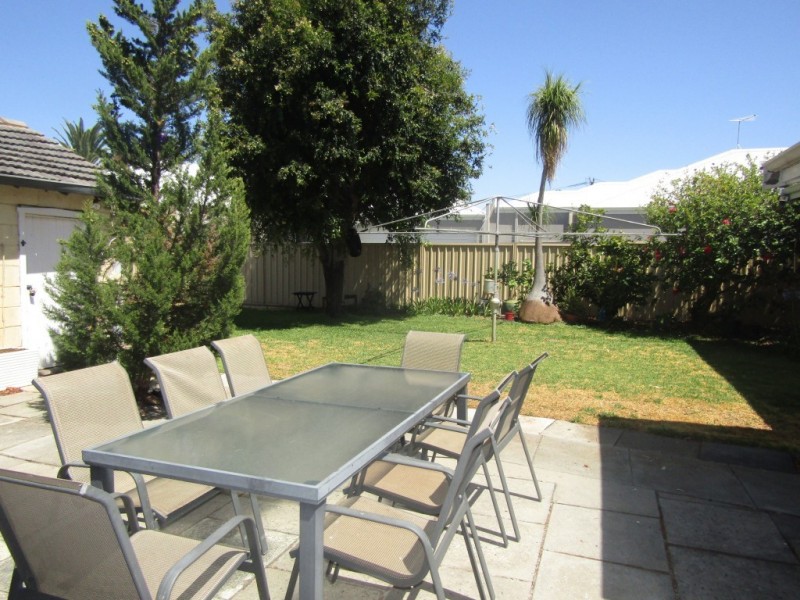 71 Toowong Street, Bayswater WA 6053