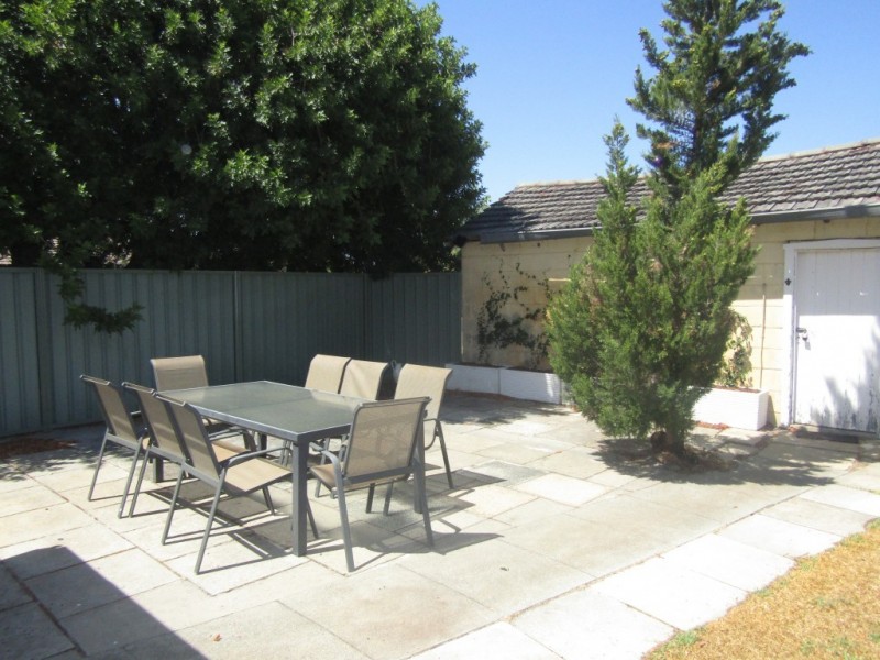 71 Toowong Street, Bayswater WA 6053