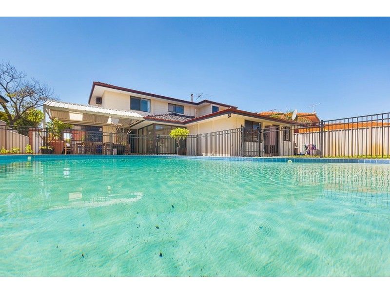 35 Willow Road, Woodlands WA 6018