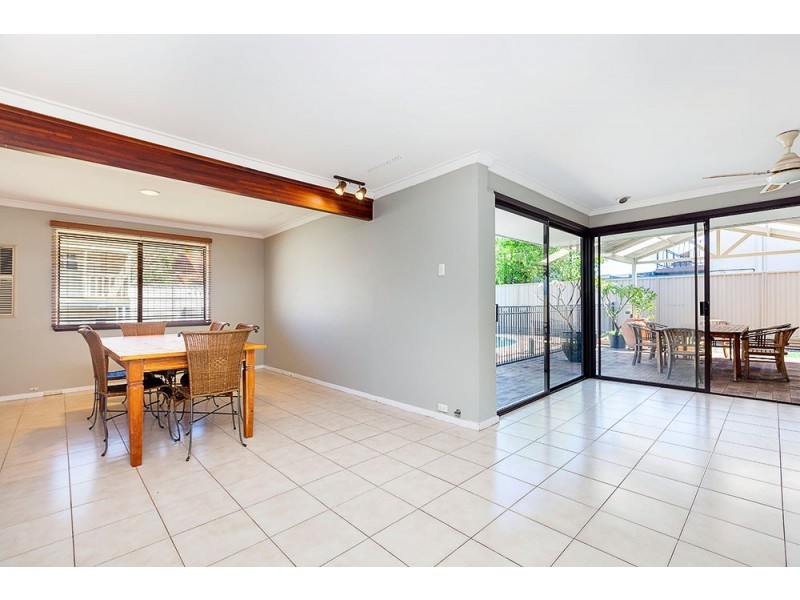 35 Willow Road, Woodlands WA 6018