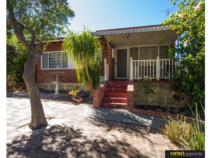 4 Doherty Street, Embleton WA 6062