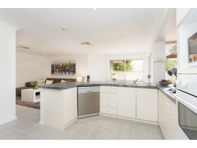 25A Grigg Place, Hilton WA 6163