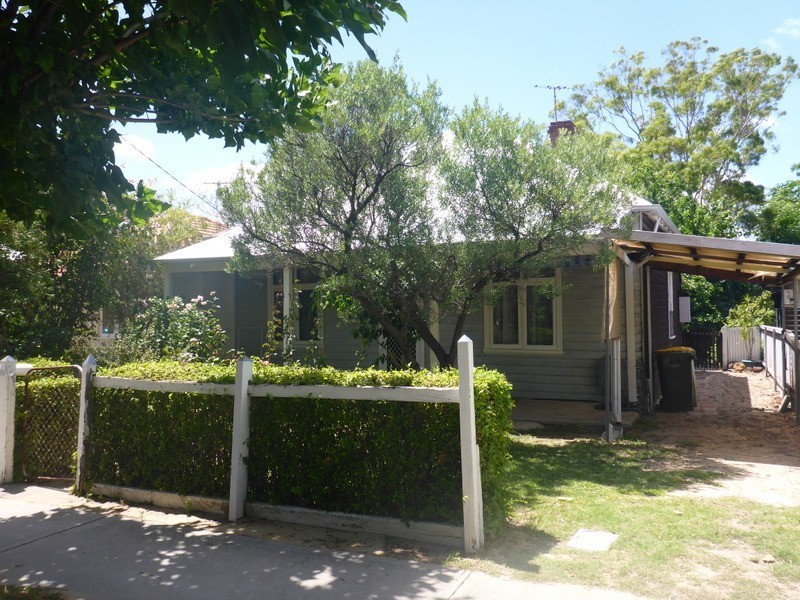 22 Lansdowne Road, Kensington WA 6151