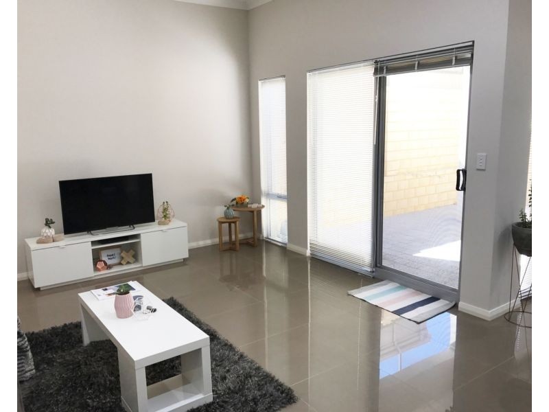 3/18 St Albans Road, Nollamara WA 6061